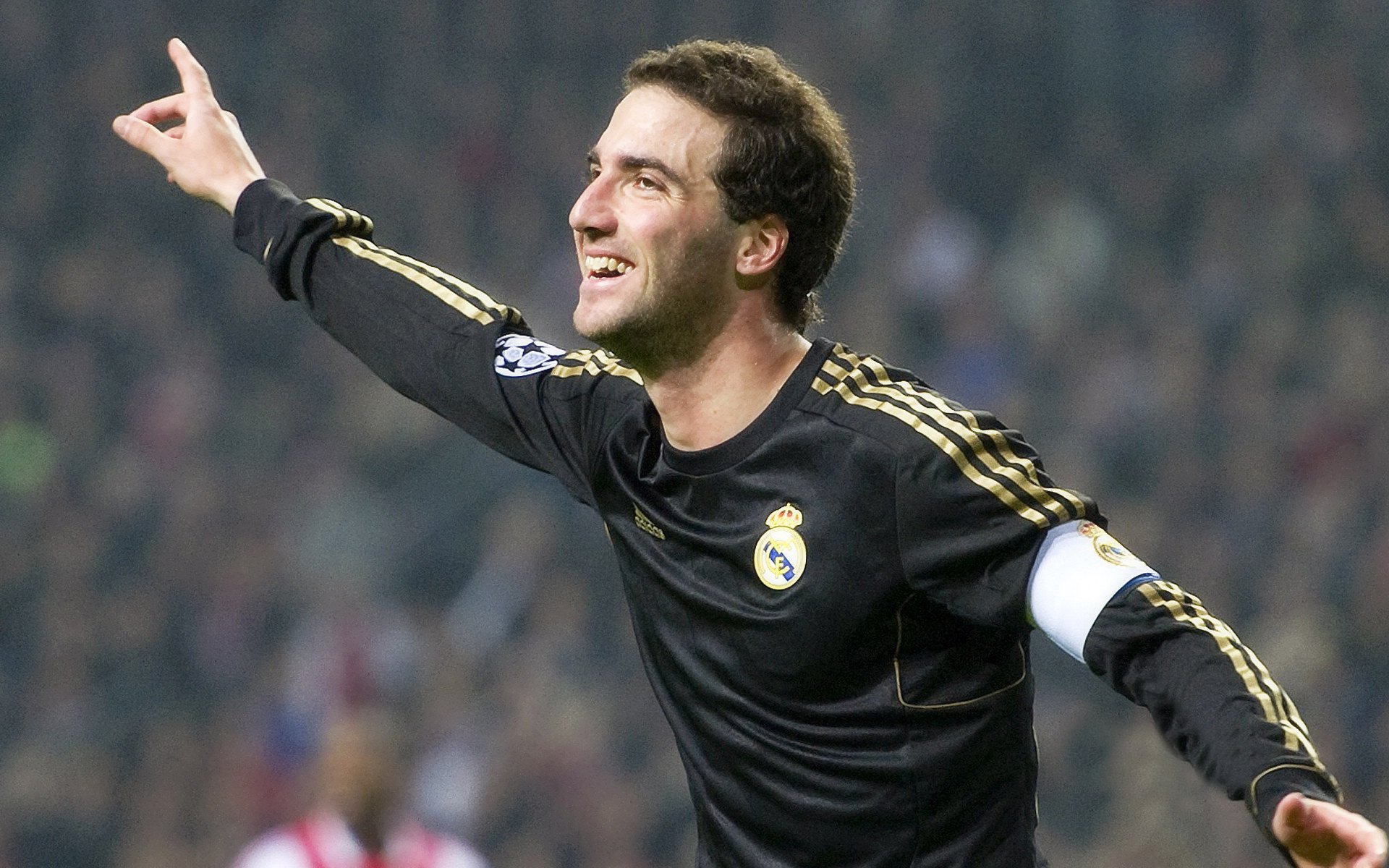 开云在线直播-西甲球队通过AI行为识别模型判断防守预判反应时效